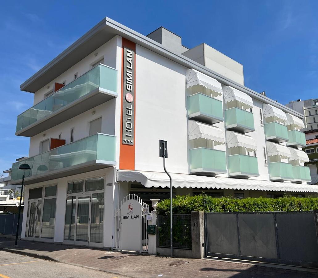 Hotel Simi Lan Lignano Sabbiadoro Kültér fotó